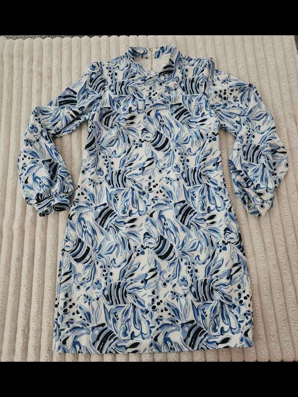 Sail To Sable Blue & White Abstract Print Long Sleeve Dress Small